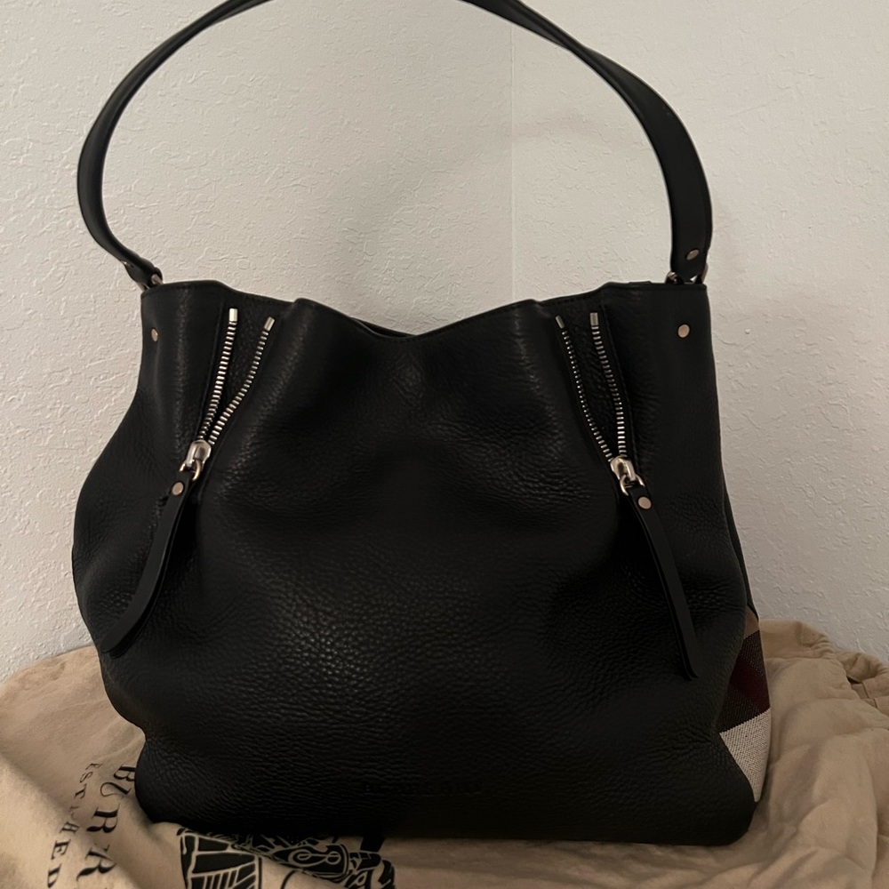 Burberry leather Bag